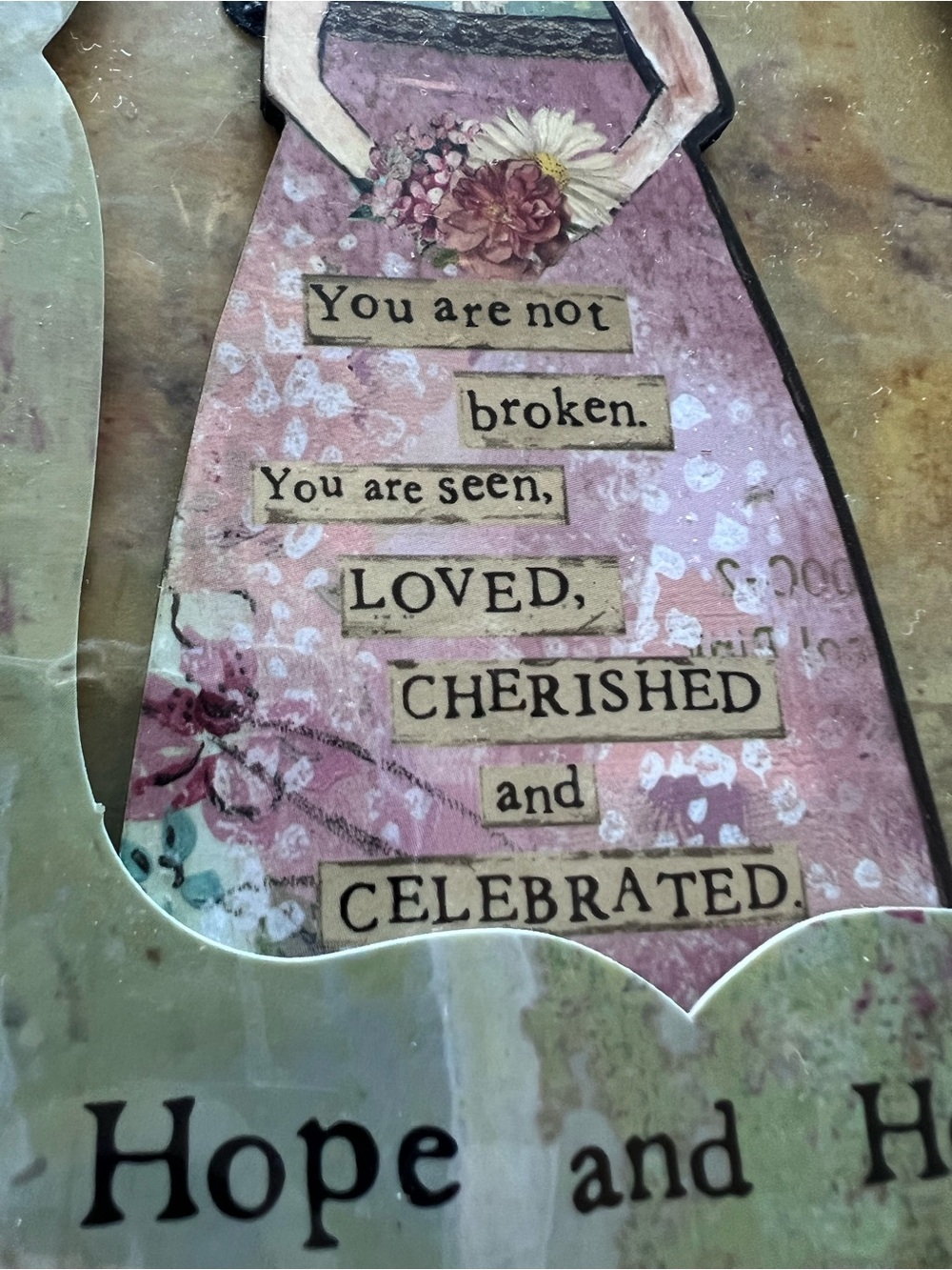 Kelly Rae Roberts Hope and Healing Angel Ornament and Photo Frame Gift Card set - Picture 5 of 7